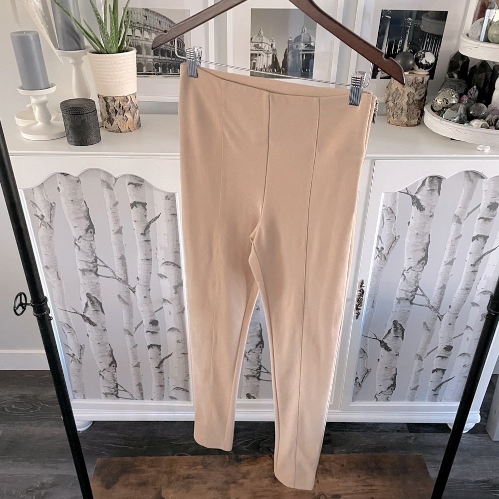 𝅺NWOT Forever 21 Stretch Nude Pant​​​​​​​​​​​​ Equestrian Fall Riding Vibes S​ - Picture 2 of 3